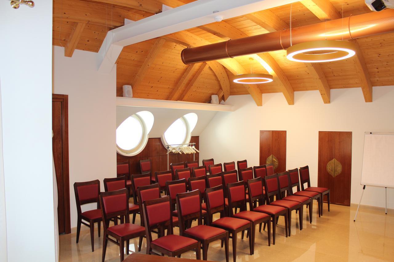 Hotel Rosa Purpurea Valdagno Ngoại thất bức ảnh